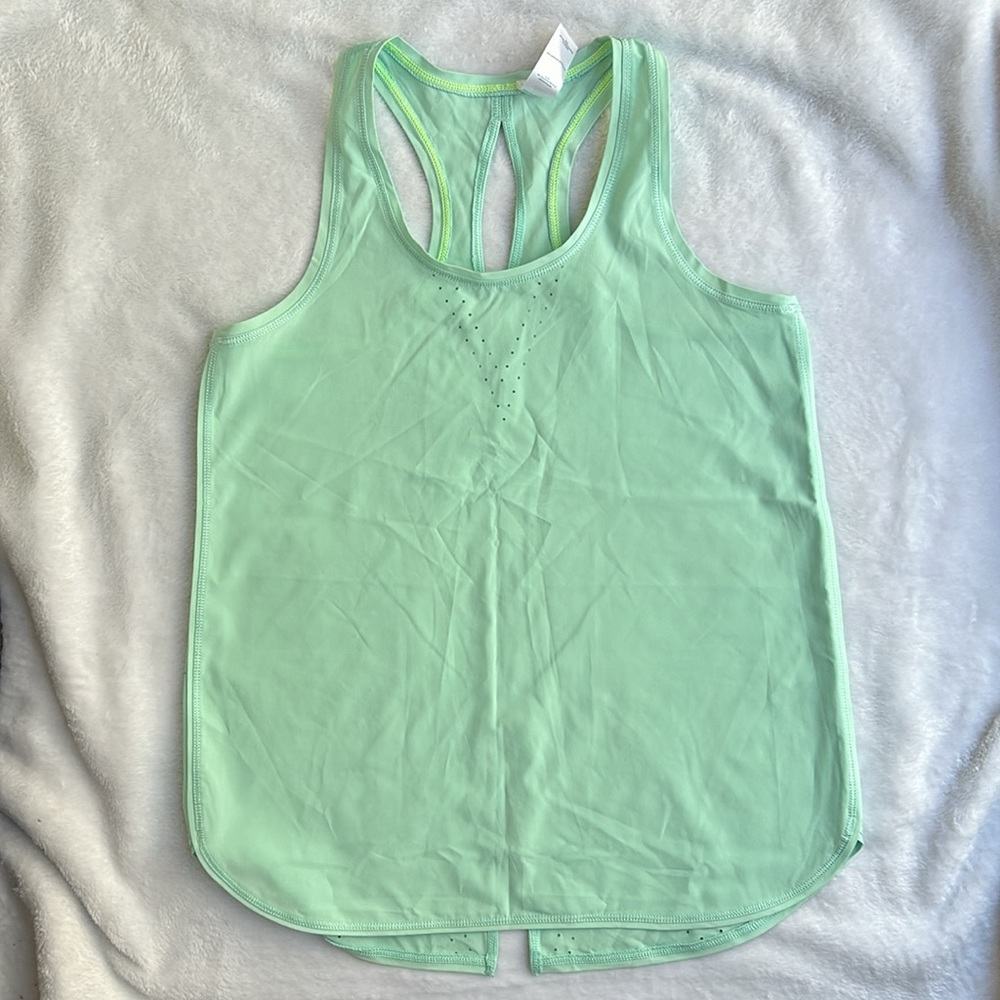 Ivivva by lululemon mint green flowing tank top size 10